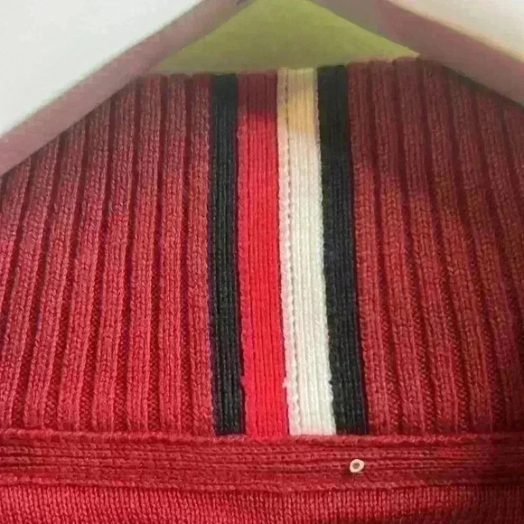 Tommy Hilfiger man sweater size 3 XL. - Picture 4 of 5